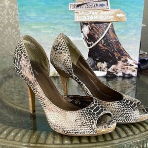 Spring high heels /size 9.